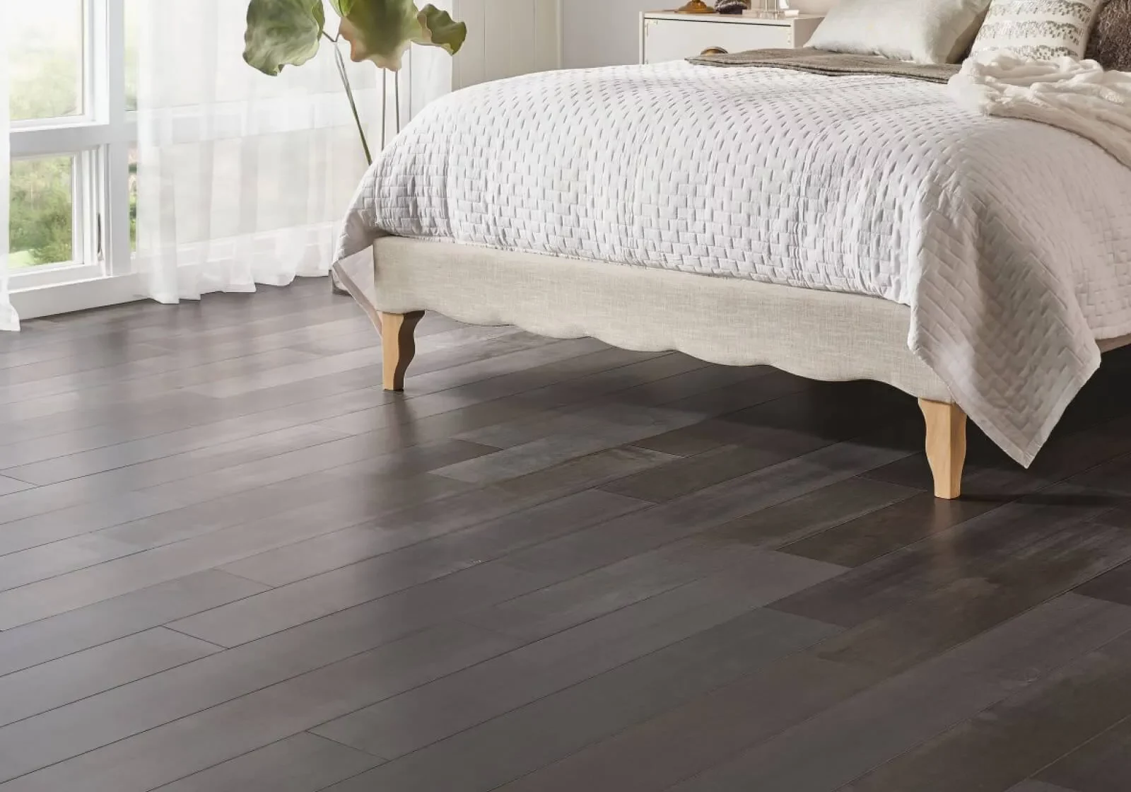 solid-or-engineered-hardwood